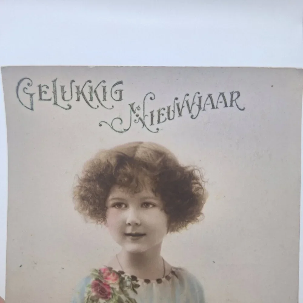 Antique Gelukkig Nieuwjaar Postcard Hand Colored New Year‎ Horseshoe Girl Dutch